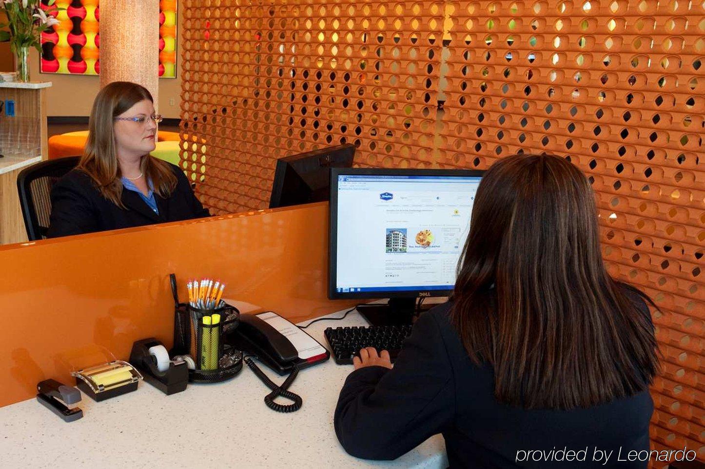Hampton Inn & Suites Chattanooga Downtown Konforlar fotoğraf