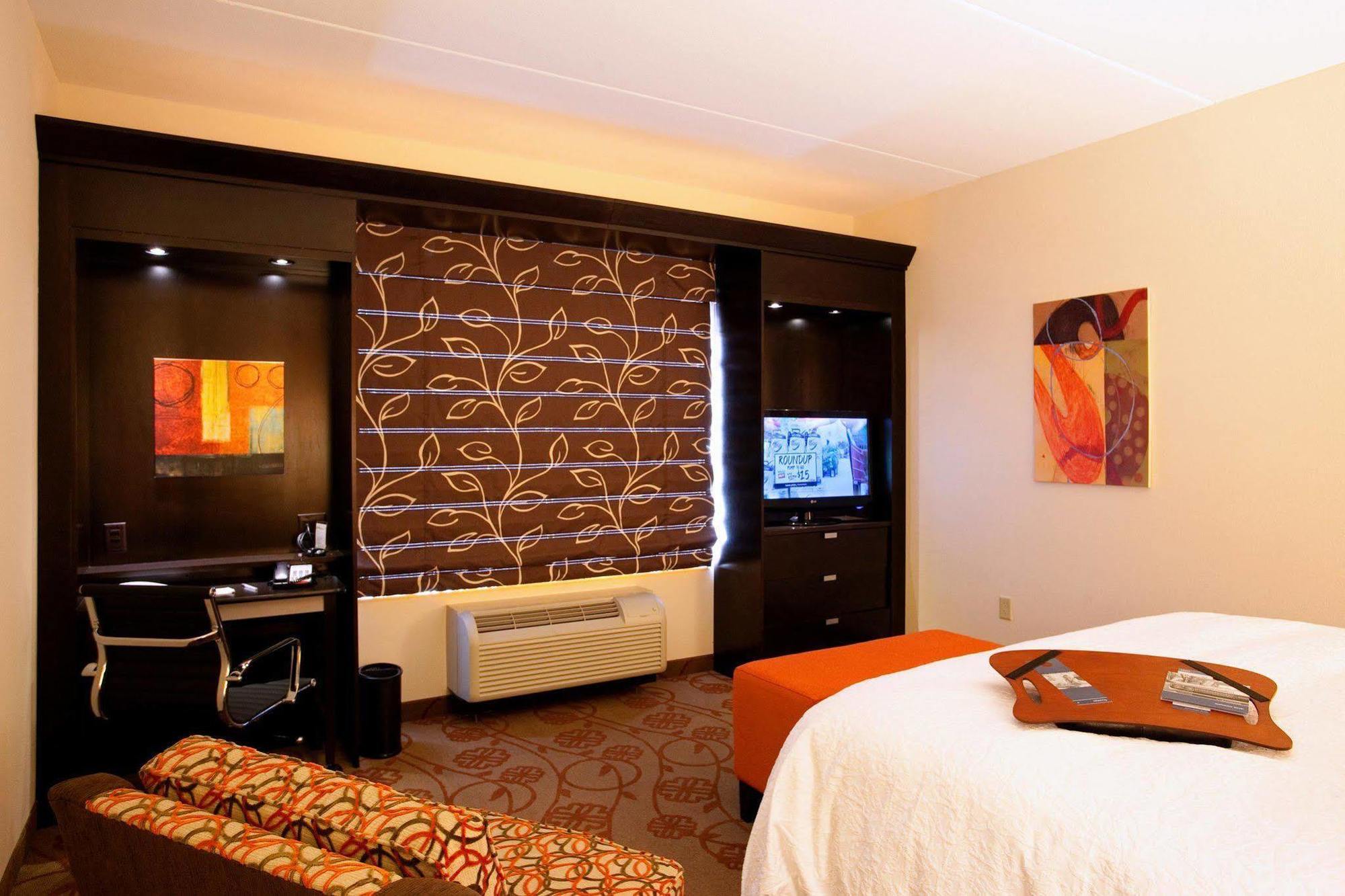 Hampton Inn & Suites Chattanooga Downtown Oda fotoğraf